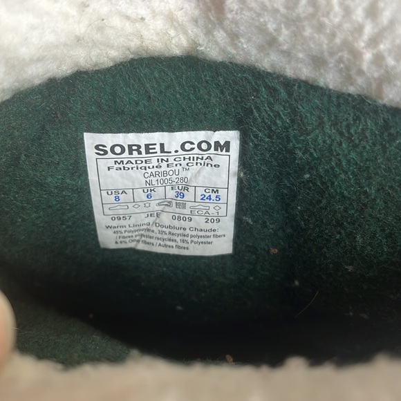 Sorel snow boots size 8 - Picture 5 of 6
